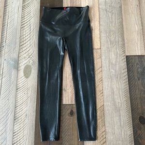 Spanx size large leggings never worn